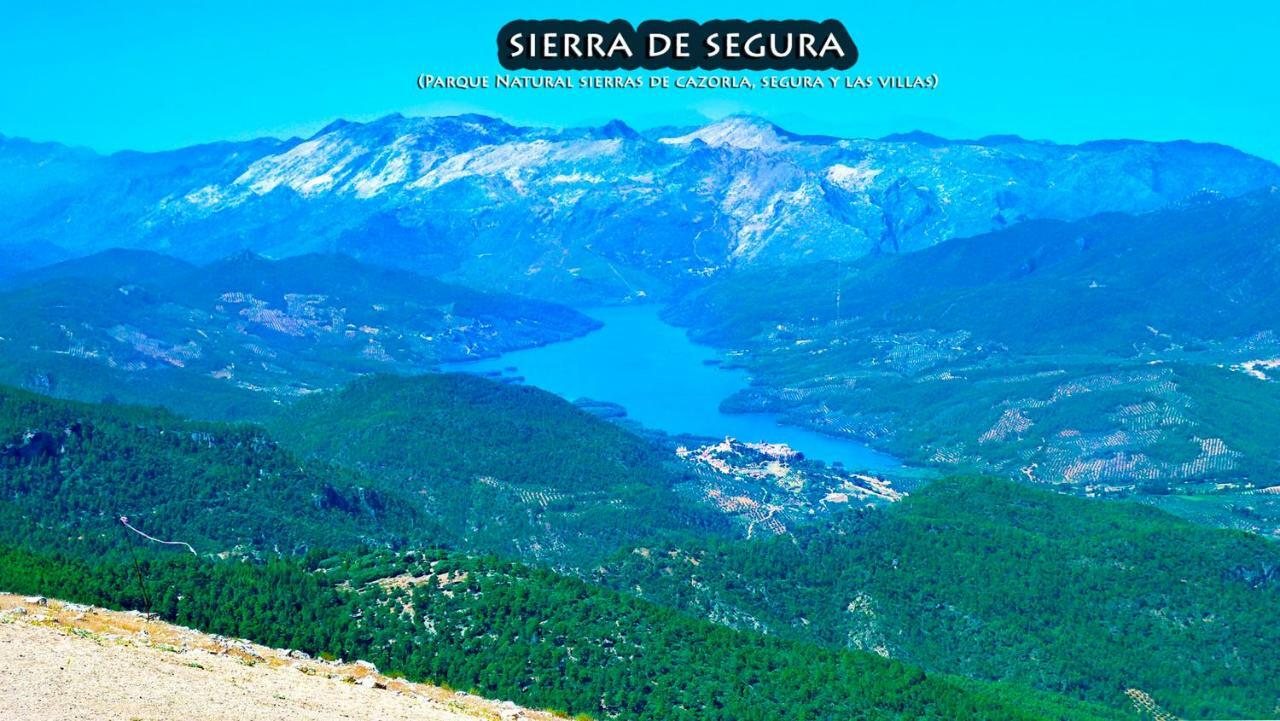 La Vieja Parra Pensionat La Puerta de Segura Exteriör bild